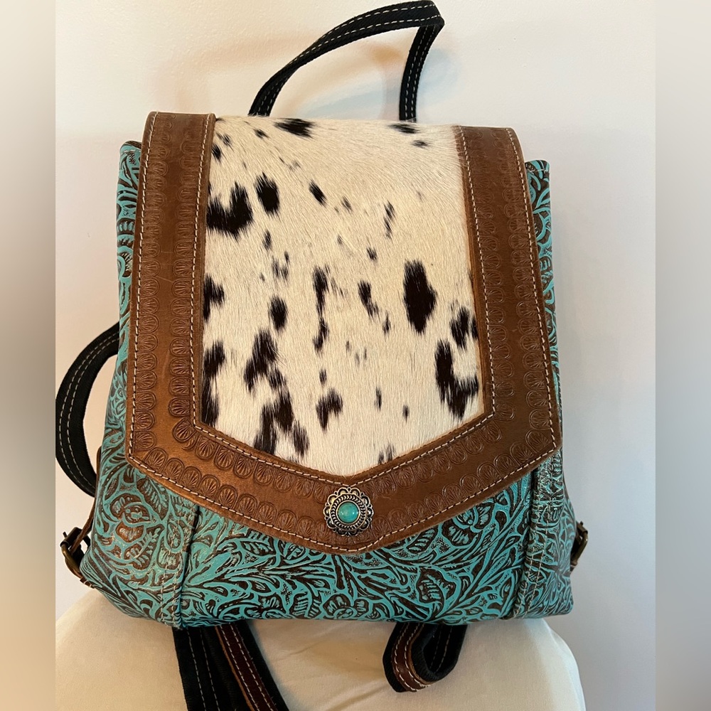 Real Leather and skin Western backpack